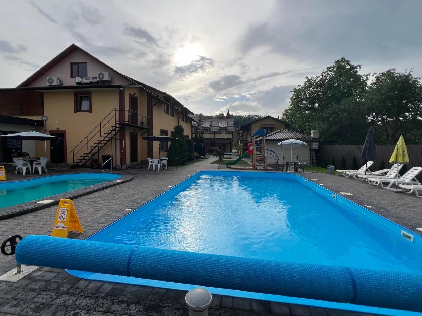 Sadyba Magnat Hotel Dilyatyn Esterno foto