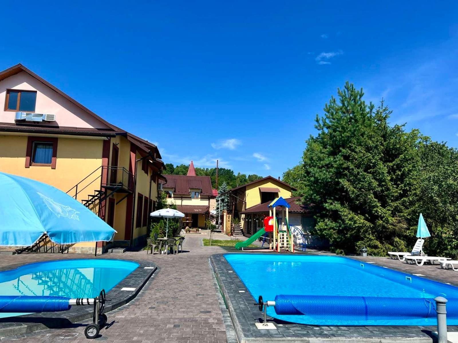 Sadyba Magnat Hotel Dilyatyn Esterno foto