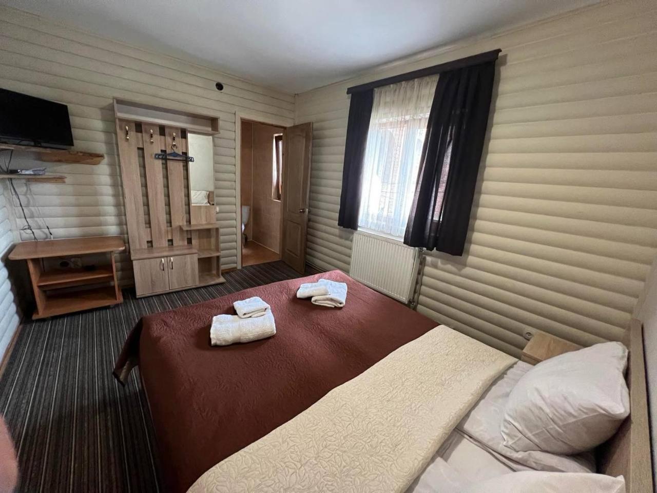 Sadyba Magnat Hotel Dilyatyn Esterno foto